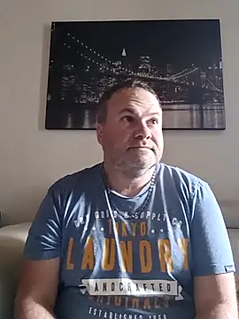 Pourleplasirs online show from November 17, 2:01 pm