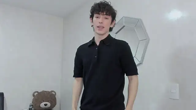 miketwink online show from February 8, 2:48 am