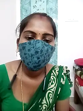 Snapshot of Tamil_roja17 chatting on May 8, 3:01 am Tamil roja17 online show from May 8, 3:01 am