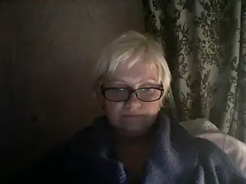 Snapshot of Mayya4321 chatting on February 1, 3:18 pm Mayya4321 online show from February 1, 3:18 pm