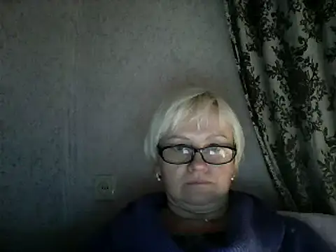 Snapshot of Mayya4321 chatting on February 3, 2:45 pm Mayya4321 online show from February 3, 2:45 pm