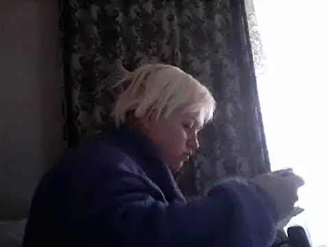 Snapshot of Mayya4321 chatting on February 11, 11:21 am Mayya4321 online show from February 11, 11:21 am