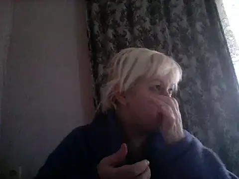 Snapshot of Mayya4321 chatting on February 12, 10:56 am Mayya4321 online show from February 12, 10:56 am