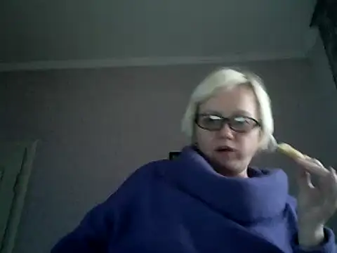 Snapshot of Mayya4321 chatting on March 20, 2:53 pm Mayya4321 online show from March 20, 2:53 pm