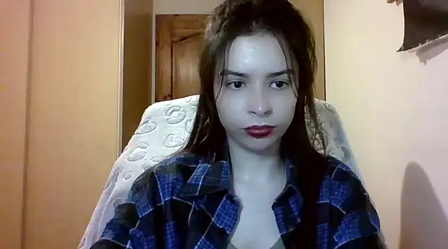 Snapshot of LariceSexy chatting on February 6, 10:10 pm LariceSexy online show from February 6, 10:10 pm
