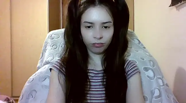 Snapshot of LariceSexy chatting on February 17, 7:21 pm LariceSexy online show from February 17, 7:21 pm