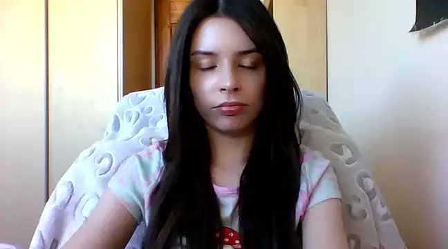 Snapshot of LariceSexy chatting on February 24, 2:04 pm LariceSexy online show from February 24, 2:04 pm