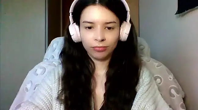 Snapshot of LariceSexy chatting on February 25, 4:10 pm LariceSexy online show from February 25, 4:10 pm