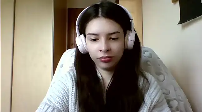 Snapshot of LariceSexy chatting on February 27, 7:12 am LariceSexy online show from February 27, 7:12 am