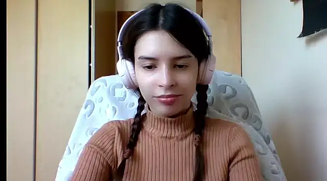 Snapshot of LariceSexy chatting on March 3, 1:09 pm LariceSexy online show from March 3, 1:09 pm
