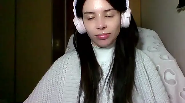 Snapshot of LariceSexy chatting on March 4, 10:16 pm LariceSexy online show from March 4, 10:16 pm