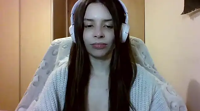 Snapshot of LariceSexy chatting on March 5, 7:17 pm LariceSexy online show from March 5, 7:17 pm