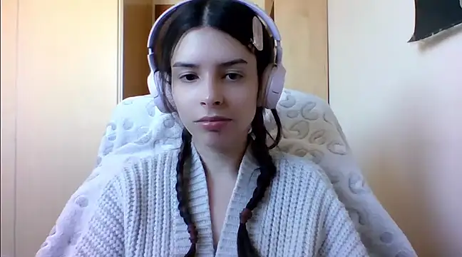 Snapshot of LariceSexy chatting on March 6, 1:14 pm LariceSexy online show from March 6, 1:14 pm