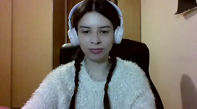 Snapshot of LariceSexy chatting on March 15, 10:22 pm LariceSexy online show from March 15, 10:22 pm