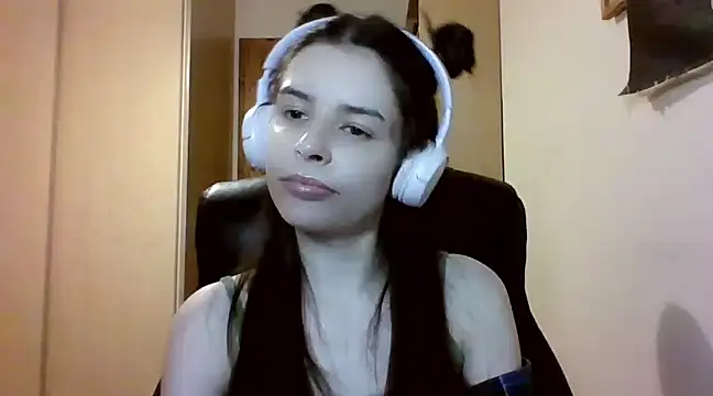 Snapshot of LariceSexy chatting on March 18, 7:20 pm LariceSexy online show from March 18, 7:20 pm