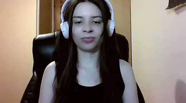 Snapshot of LariceSexy chatting on March 19, 7:17 pm LariceSexy online show from March 19, 7:17 pm