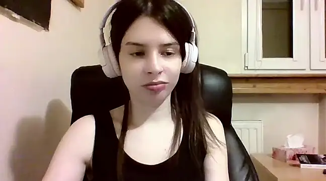 Snapshot of LariceSexy chatting on March 22, 7:09 pm LariceSexy online show from March 22, 7:09 pm