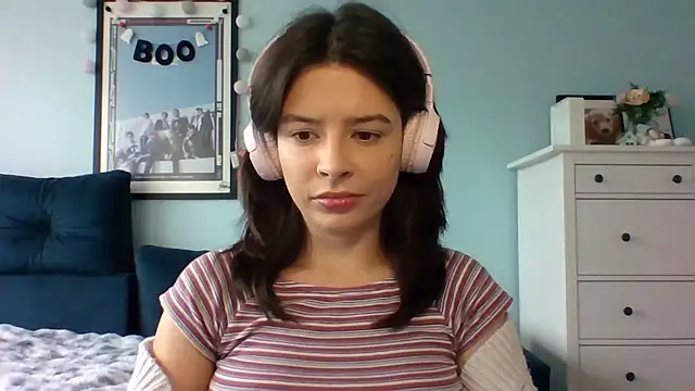 Snapshot of LariceSexy chatting on October 9, 12:14 pm LariceSexy online show from October 9, 12:14 pm