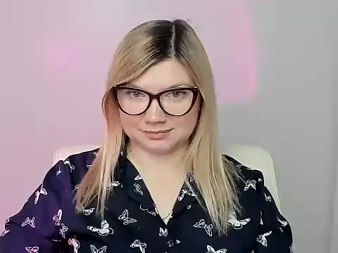 Lola moree online show from October 14, 5:30 am