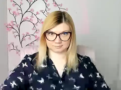Lola moree online show from April 29, 11:36 am