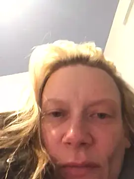 blondey206 online show from February 8, 2:26 am