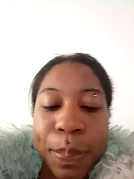 Snapshot of Zaira_Rose_ chatting on October 10, 1:32 pm Zaira Rose online show from October 10, 1:32 pm