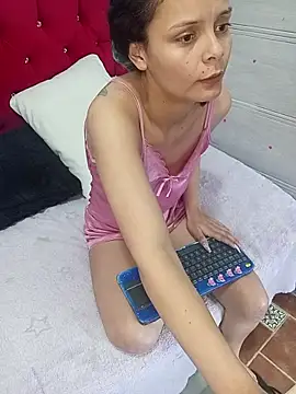 Ariasmithog online show from February 5, 5:17 pm