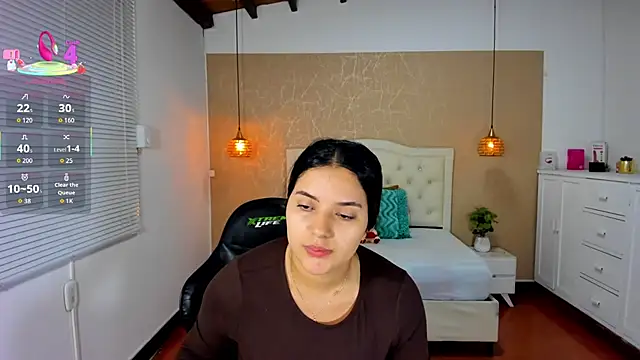 Hadley  online show from July 26, 3:04 am