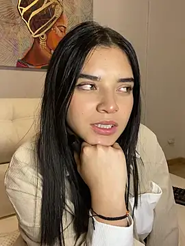 eileensophi online show from March 6, 6:30 am