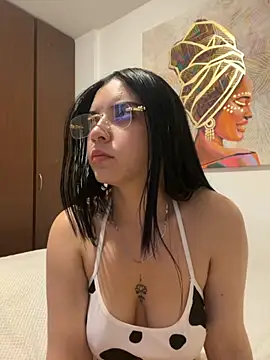 Snapshot of eileensophi chatting on October 7, 3:14 am eileensophi online show from October 7, 3:14 am