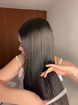 eileensophi online show from May 5, 2:41 am