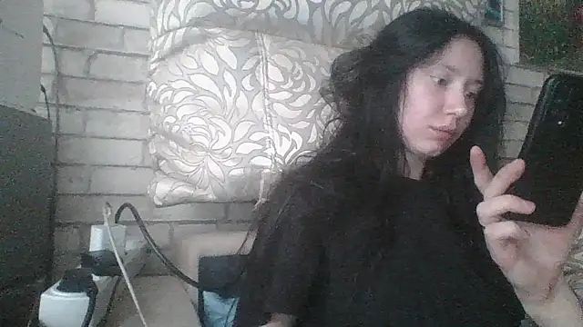 Snapshot of RussNocturnal chatting on July 15, 1:05 pm RussNocturnal online show from July 15, 1:05 pm