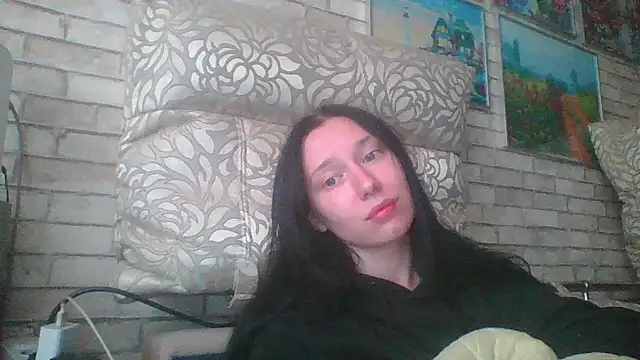 Snapshot of RussNocturnal chatting on July 16, 1:17 pm RussNocturnal online show from July 16, 1:17 pm