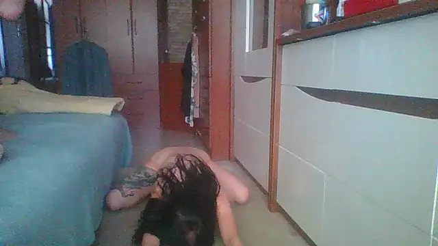 Snapshot of RussNocturnal chatting on July 31, 1:32 pm RussNocturnal online show from July 31, 1:32 pm