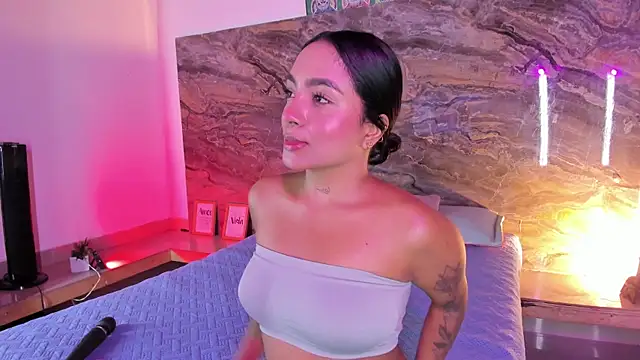 Estefy gomez09 online show from April 29, 11:58 am