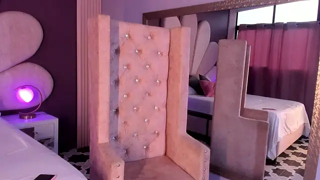 CandyLuxury   online show from February 18, 7:41 pm