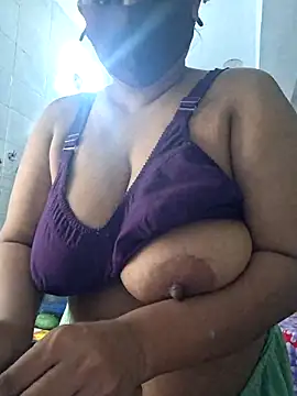 Snapshot of sona-pakhi01 chatting on October 14, 6:14 am sona-pakhi01 online show from October 14, 6:14 am