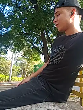 arevalo1124 online show from September 23, 9:40 pm