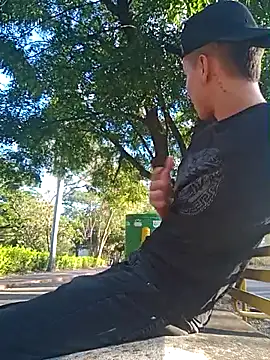 arevalo1124 online show from September 28, 9:42 pm