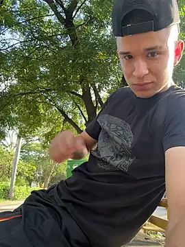 arevalo1124 online show from November 10, 8:41 pm