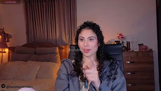 Marivimichel1 online show from November 18, 4:50 am