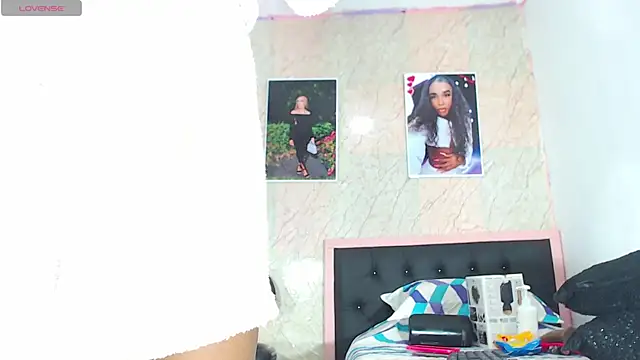 Snapshot of k_stormi_ chatting on November 14, 1:26 am k stormi online show from November 14, 1:26 am