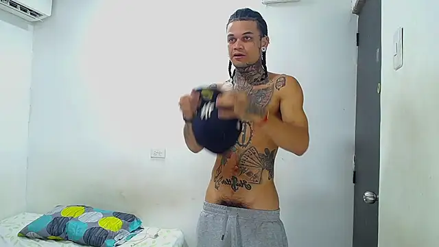 hot man05 online show from July 24, 2:09 am