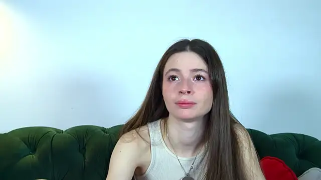 AmeliaFlares online show from April 25, 6:49 pm