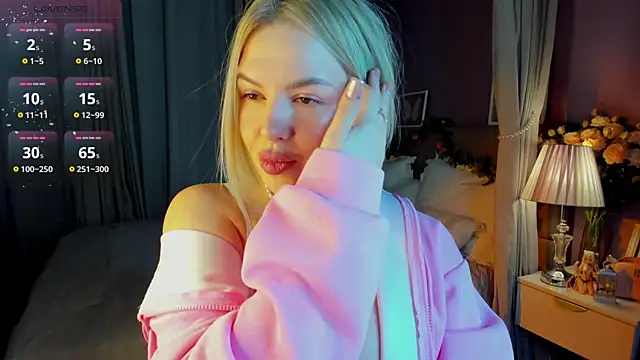 Nikki Kai online show from November 27, 1:07 am