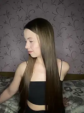 Arielle Swan online show from March 12, 4:02 pm