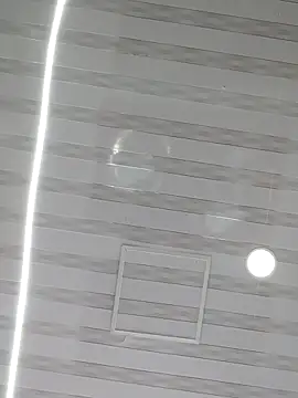 Lunasquirt1985 online show from February 19, 4:44 pm