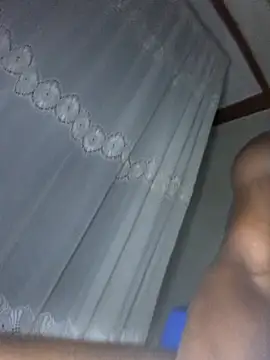 Snapshot of johnlovex chatting on December 3, 8:51 pm johnlovex online show from December 3, 8:51 pm