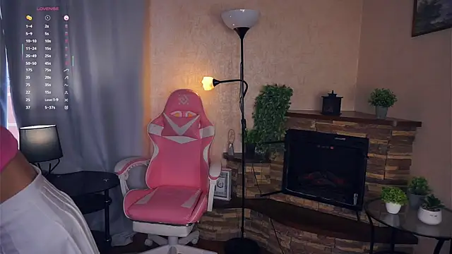 ErlinaBuoy online show from September 24, 5:33 am