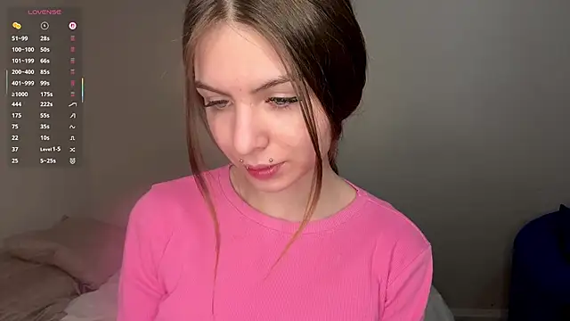 Snapshot of ErlinaBuoy chatting on January 14, 5:57 am ErlinaBuoy online show from January 14, 5:57 am